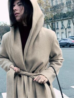 Zara hooded coat with belt Medium